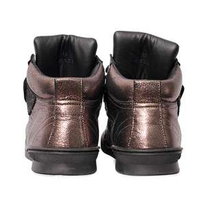 https://dbiyorq10n2b9.cloudfront.net/product-images/CSHOJC0235/JIMMY-CHOO-Leather-High-Top-Sneakers-Bronze-back.jpg.webp