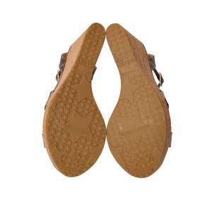 https://dbiyorq10n2b9.cloudfront.net/product-images/CSHOJC0380/JIMMY-CHOO-Snakeskin-Papyrus-Wedge-Sandals-Beige-67.jpg.webp