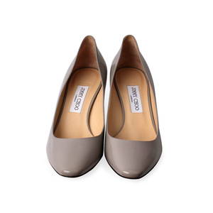 https://dbiyorq10n2b9.cloudfront.net/product-images/CSHOJC213/JIMMY-CHOO-Patent-Leather-Esme-50-Pumps-Dove-S-41-7.5-NEW-front.jpg.webp