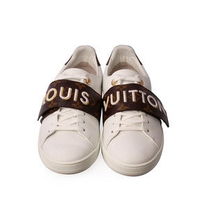 https://dbiyorq10n2b9.cloudfront.net/product-images/CSHOLV0030/LOUIS-VUITTON-MonogramLeather-Frontrow-Sneakers-White-S-39-6-front.jpg.webp