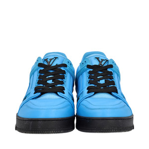 https://dbiyorq10n2b9.cloudfront.net/product-images/CSHOLV0456/LOUIS-VUITTON-Leather-LV-Trainer-Sneakers-Blue-Black_4.jpg.webp
