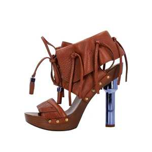 https://dbiyorq10n2b9.cloudfront.net/product-images/CSHOLV0622/LOUIS-VUITTON-Leather-Runway-Rosa-Sandals-Brown-Limited-Edition_1.jpg.webp