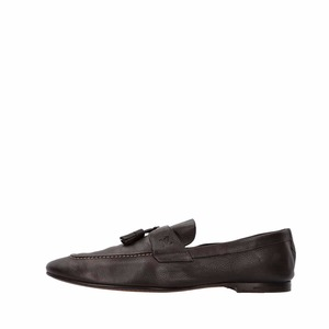 https://dbiyorq10n2b9.cloudfront.net/product-images/CSHOLV0644/LOUIS-VUITTON-Leather-Tassel-Loafers-Brown_1.jpg.webp