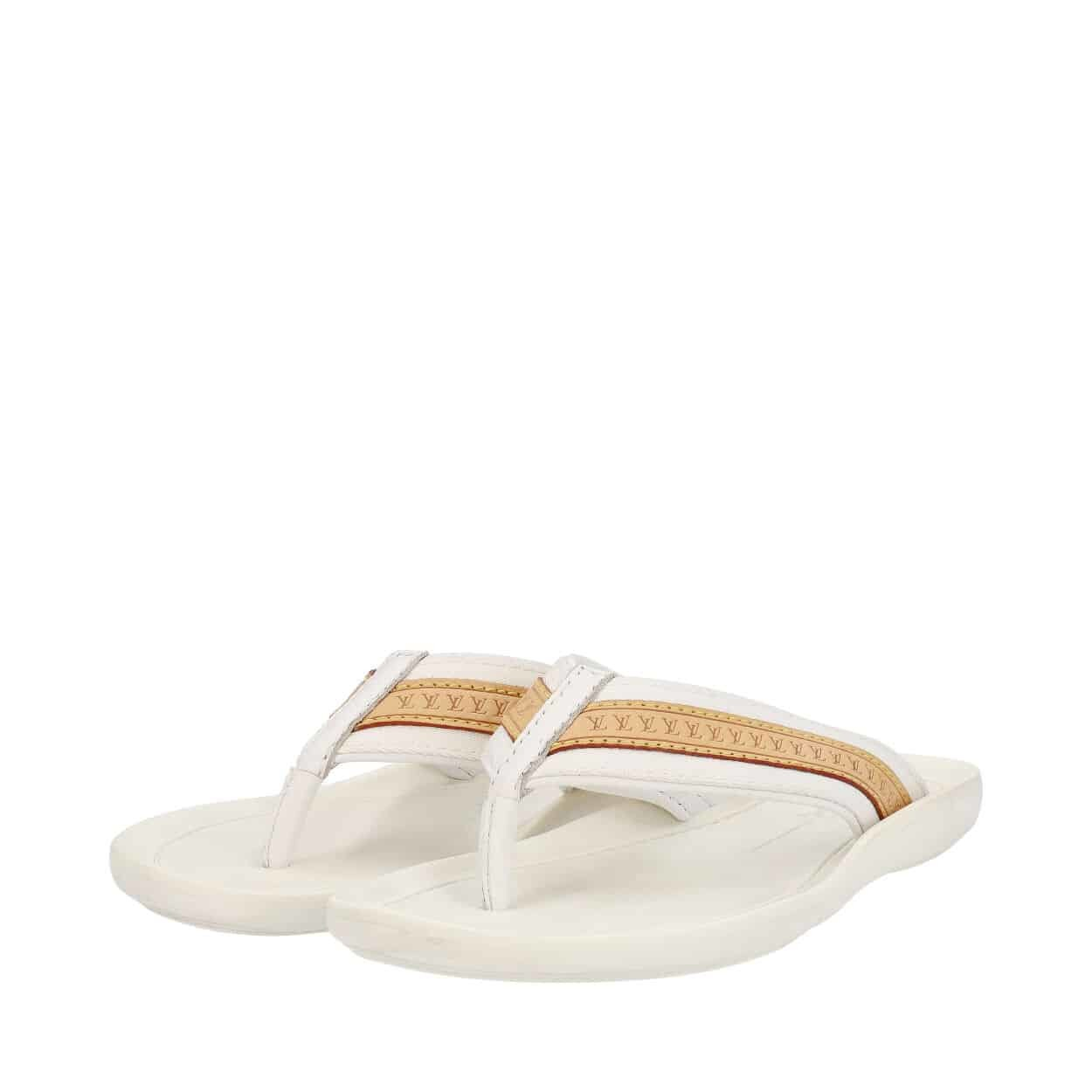 https://dbiyorq10n2b9.cloudfront.net/product-images/CSHOLV0972/LOUIS-VUITTON-Leather-Canvas-Flip-Flops-White_2.jpg.webp