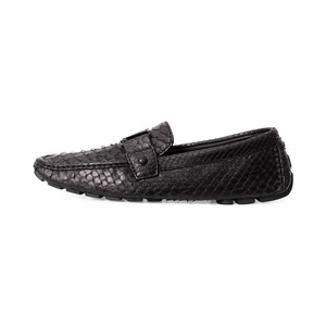 https://dbiyorq10n2b9.cloudfront.net/product-images/CSHOLV1077/LOUIS-VUITTON-Python-Monte-Carlo-Loafers-Black_3.jpg.webp