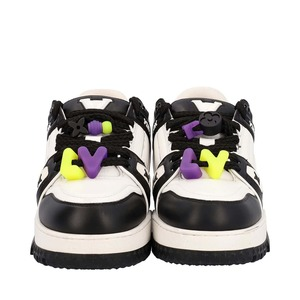 https://dbiyorq10n2b9.cloudfront.net/product-images/CSHOLV1086/LOUIS-VUITTON-Leather-LV-Trainer-Maxi-Sneakers-Black-White_1.jpg.webp