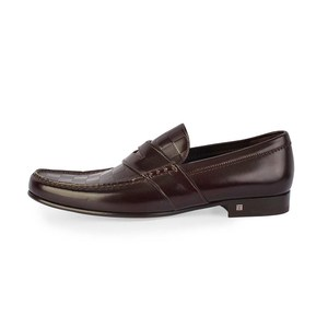 https://dbiyorq10n2b9.cloudfront.net/product-images/CSHOLV124/LOUIS-VUITTON-Mens-Graduation-Loafers-Brown-side.jpg.webp