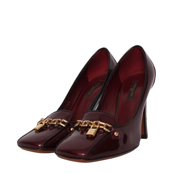 Patent Lock Chain Pumps Amarante