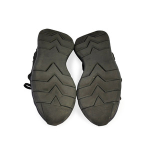 https://dbiyorq10n2b9.cloudfront.net/product-images/CSHOLV247/LOUIS-VUITTON-Damier-Graphite-Fastlane-Sneakers-S-39.5-6.5-soes.jpg.webp