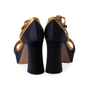 https://dbiyorq10n2b9.cloudfront.net/product-images/CSHOMIU0003/MIU-MIU-Satin-Strappy-Platform-Sandals-NavyGold-S-40-6.5-back.jpg.webp