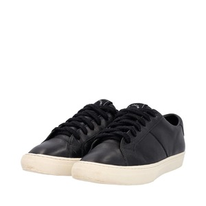 https://dbiyorq10n2b9.cloudfront.net/product-images/CSHOMJ0009/MARC-JACOBS-Leather-Empire-Sneakers-Black_2.jpg.webp