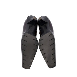 https://dbiyorq10n2b9.cloudfront.net/product-images/CSHOPRA0166/PRADA-Glazed-Leather-Ankle-Boots-Brown_5.jpg.webp