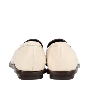 https://dbiyorq10n2b9.cloudfront.net/product-images/CSHOPRA0175/PRADA-Leather-Loafers-White_2.jpg.webp
