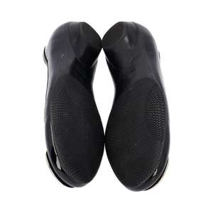 https://dbiyorq10n2b9.cloudfront.net/product-images/CSHOPRA0230/PRADA-Patent-Metal-Embellished-Ballerina-Flats-Black_5.jpg.webp