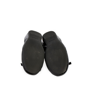 https://dbiyorq10n2b9.cloudfront.net/product-images/CSHOPRA165/PRADA-Patent-Bow-Ballet-Flats-Black-S-37-4-soles.jpg.webp