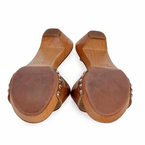 https://dbiyorq10n2b9.cloudfront.net/product-images/CSHOPRA256/PRADA-Wooden-Slide-Sandals-soles.jpg.webp