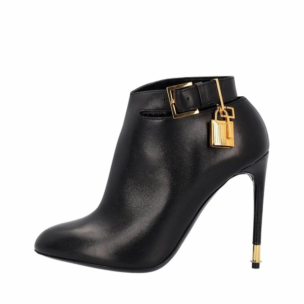 Leather Padlock Ankle Boots Black