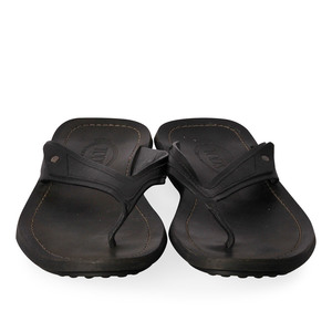 https://dbiyorq10n2b9.cloudfront.net/product-images/CSHOTOD0004/TODS-Leather-Flip-Flops-Black-S-39-6-front.jpg.webp