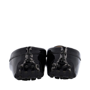 https://dbiyorq10n2b9.cloudfront.net/product-images/CSHOTOD0094/TODS-Patent-Embellished-Loafers-Black_3.jpg.webp