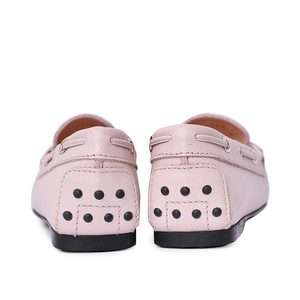 https://dbiyorq10n2b9.cloudfront.net/product-images/CSHOTOD0142/TODS-Leather-Loafers-Pink-1-2.jpg.webp