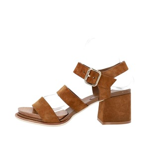 https://dbiyorq10n2b9.cloudfront.net/product-images/CSHOTOD0169/TODS-Suede-Strappy-Sandals-Brown-._1.jpg.webp