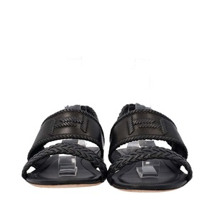 https://dbiyorq10n2b9.cloudfront.net/product-images/CSHOTOD0171/TODS-Leather-Flat-Sandals-Black_3.jpg.webp