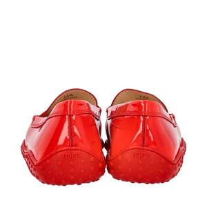 https://dbiyorq10n2b9.cloudfront.net/product-images/CSHOTOD0202/TODS-Patent-Loafers-Red_2.jpg.webp