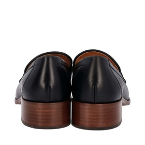 https://dbiyorq10n2b9.cloudfront.net/product-images/CSHOTOD0225/TODS-Leather-Kate-Loafers-Black_2.jpg.webp