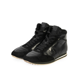 https://dbiyorq10n2b9.cloudfront.net/product-images/CSHOTOD171/TODS-Leather-and-Suede-High-Top-Sneakers-Black-S-41-7.5-angle.jpg.webp
