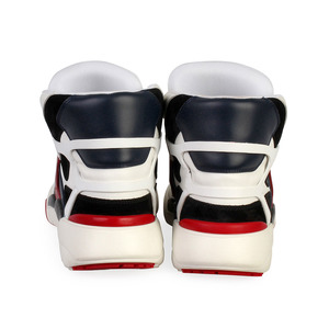 https://dbiyorq10n2b9.cloudfront.net/product-images/CSHOVA129/VALENTINO-Leather-High-Top-Sneakers-White-S-41-7.5-back.jpg.webp