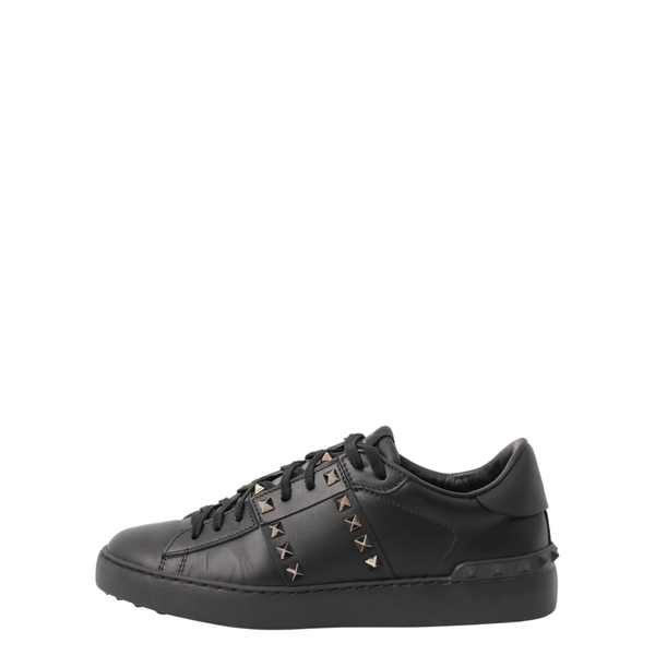 Leather Rockstud Untitled Sneakers Black