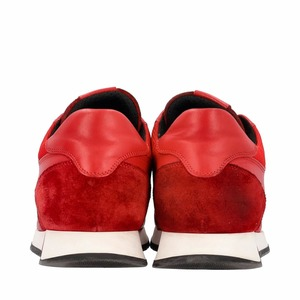 https://dbiyorq10n2b9.cloudfront.net/product-images/CSHOVER0074/VERSACE-Mixed-Material-Greek-Key-Running-Shoes-Red_4.jpg.webp