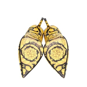 Leather Barocco Print Medusa Pumps Black/Yellow, view 5