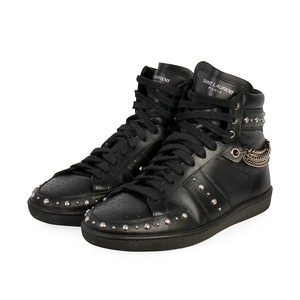 https://dbiyorq10n2b9.cloudfront.net/product-images/CSHOYSL120/SAINT-LAURENT-Leather-Studded-High-Top-SL22H-Sneakers-Black-S-39-6-angle.jpg.webp