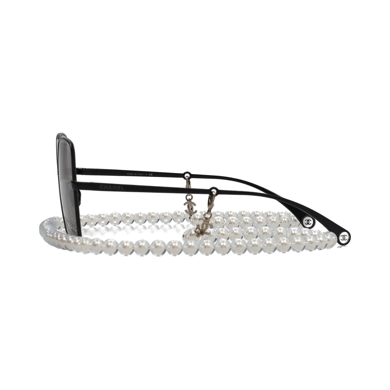 CHANEL Butterfly Pearl Sunglasses 4262 Black | Luxity