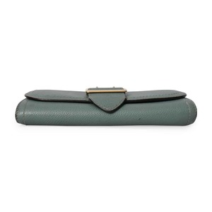 https://dbiyorq10n2b9.cloudfront.net/product-images/CWALBUR0036/BURBERRY-Leather-Buckle-Flap-Wallet-Green_9.jpg.webp