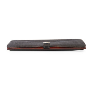 https://dbiyorq10n2b9.cloudfront.net/product-images/CWALHER0001/HERMES-Leather-Dogon-Duo-Wallet-OrangeBlack-bottom.jpg.webp