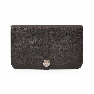 https://dbiyorq10n2b9.cloudfront.net/product-images/CWALHER0001/HERMES-Leather-Dogon-Duo-Wallet-OrangeBlack-front.jpg.webp