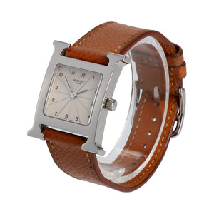 https://dbiyorq10n2b9.cloudfront.net/product-images/CWATHER0001/HERMES-Watch_2.jpg.webp