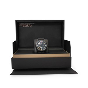 https://dbiyorq10n2b9.cloudfront.net/product-images/CWATPOR0001/PORSCHE-Design-P6930-Chronograph-box.jpg.webp