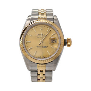 https://dbiyorq10n2b9.cloudfront.net/product-images/CWATRLX0031/ROLEX-Vintage-Oyster-Perpetual-Datejust_10.jpg.webp