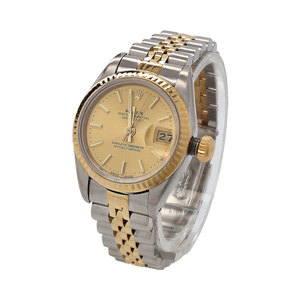 https://dbiyorq10n2b9.cloudfront.net/product-images/CWATRLX0031/ROLEX-Vintage-Oyster-Perpetual-Datejust_6.jpg.webp