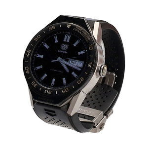 https://dbiyorq10n2b9.cloudfront.net/product-images/CWATTAG0086/TAG-HEUER-Connected-45_3.jpg.webp