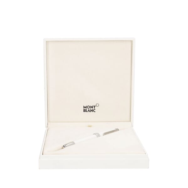 Meisterstuck Tribute To The Mont Blanc Fountain Pen White