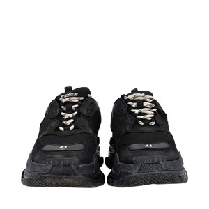 https://dbiyorq10n2b9.cloudfront.net/product-images/SHOBAL0032/BALENCIAGA-Triple-S-Sneakers-Black-_4.jpg.webp