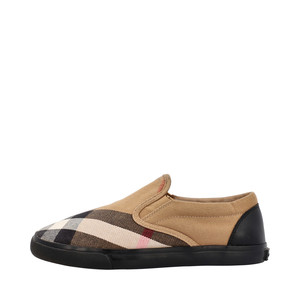 https://dbiyorq10n2b9.cloudfront.net/product-images/SHOBUR0076/BURBERRY-Check-Kids-Slip-On-Sneakers-Beige_1.jpg.webp