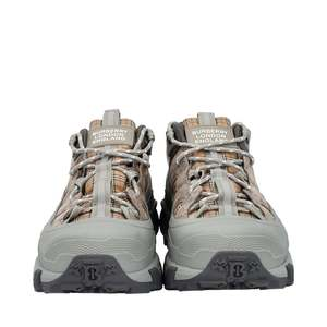 https://dbiyorq10n2b9.cloudfront.net/product-images/SHOBUR0101/BURBERRY-Check-Suede-Arthur-M-Story-Sneakers-Grey-Beige_3.jpg.webp