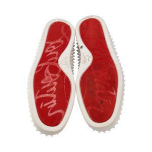 https://dbiyorq10n2b9.cloudfront.net/product-images/SHOCL0204/CHRISTIAN-LOUBOUTIN-Leather-Roller-Boat-Spiked-Slip-On-Sneakers-White_5.jpg.webp