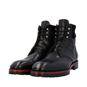 https://dbiyorq10n2b9.cloudfront.net/product-images/SHOCL0270/CHRISTIAN-LOUBOUTIN-Leather-Trapman-Boots-Black_2.jpg.webp