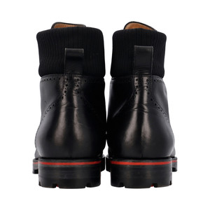 https://dbiyorq10n2b9.cloudfront.net/product-images/SHOCL0270/CHRISTIAN-LOUBOUTIN-Leather-Trapman-Boots-Black_4.jpg.webp